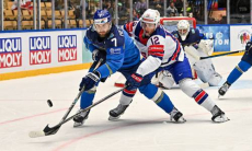 «Барыс» хочет вернуть хоккеиста сборной Казахстана