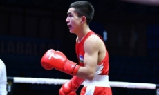 Дусматов учинил разгром и вышел в финал на обидчика казахстанского боксера