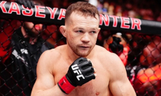 Пётр Ян подписал контракт на бой с неожиданным соперником в UFC