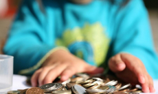 Финансовая грамотность на каникулах — как научить ребенка обращаться с деньгами