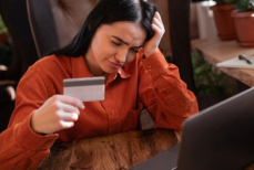 Как казахстанцы смогут избавиться от мошеннических кредитов