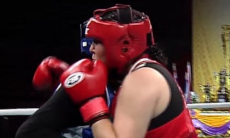 Нокаут решил исход боя призерки чемпионата мира по боксу из Казахстана за финал