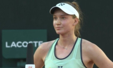 Елена Рыбакина высказалась после разгрома на «Ролан Гаррос»
