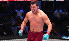 Анонсирован бой казахстанца после сенсации в UFC