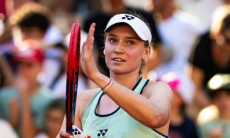 Уверенную победу «зафиксировали» в матче Елены Рыбакиной с Игой Швёнтек на «Ролан Гаррос»