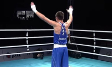 Сборная Казахстана по боксу проваливалась в Таиланде, но реабилитировалась в финалах. Торехан Сабырхан снова главная звезда турнира