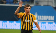 Экс-футболист «Кайрата» продлил контракт с «Зенитом»