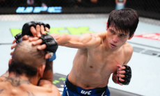 Азат Максум оценил соперника по бою на историческом турнире UFC