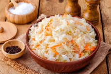 Доктор Комаровский рассказал о пользе квашеной капусты для здоровья