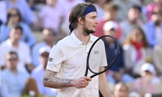 Казахстанец сыграет с лучшим теннисистом мира после сенсации на «Ролан Гаррос»