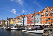 Максимальный показатель в Европе. В этой стране повысили пенсионный возраст до 70 лет