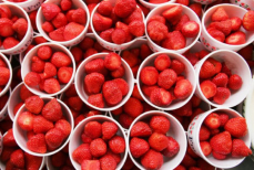 Клубника. Польза и вред для здоровья