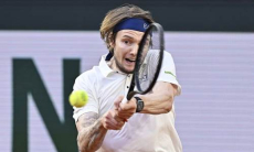 Прямая трансляция матча лучших теннисистов Казахстана и мира за полуфинал «Ролан Гаррос»