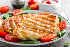 Ученые назвали идеальный ужин для долголетия