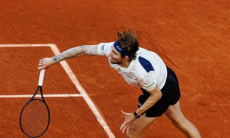 Лучшего теннисиста мира «лишили» уверенной победы над первой ракеткой Казахстана