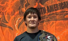 Жалгас Жумагулов провел спарринг с чемпионом UFC