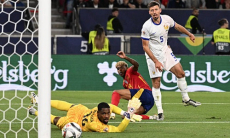 Девять голов решили исход матча Испания — Франция в полуфинале Лиги наций