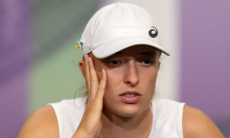 Швёнтек выступила с обвинениями после поражения от Соболенко на «Ролан Гаррос»