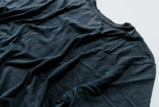 Как дать вторую жизнь старым футболкам. Перечислены практичные и креативные решения