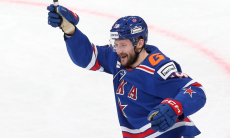 Экс-форвард сборной Казахстана продлит контракт со СКА