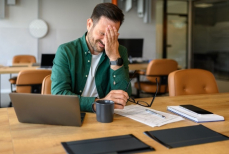 Названы пять симптомов отмены при отказе от вейпинга