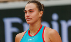 Арина Соболенко прибыла в другую страну после скандала