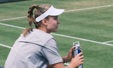 Доминирующую победу предрекли в матче Елены Рыбакиной за полуфинал турнира в Лондоне