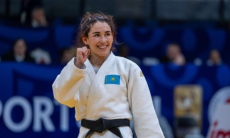 Звезда казахстанского дзюдо разобралась с титулованной японкой на ЧМ-2025