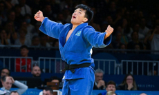 Призёр Олимпиады из Казахстана вышел в четвертьфинал ЧМ-2025 по дзюдо