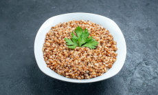 Врач назвала самую полезную кашу для взрослых. Богата клетчаткой — облегчает работу кишечника