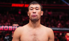 Шавкат Рахмонов поможет казахстанскому бойцу