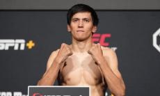 Объявлен полный кард исторического турнира UFC с боем казахстанца