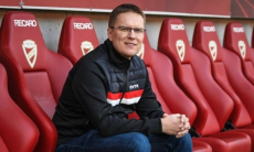 Титулованный тренер возглавил клуб вратаря сборной Казахстана