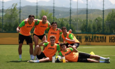 «Доминирует в каждой игре». Назван победитель матча «Кайрат» — «Кызылжар» в КПЛ