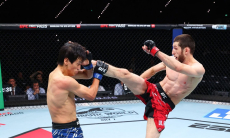 В команде Рахмонова не согласны с судейским решением боя Максум — Уланбеков в UFC