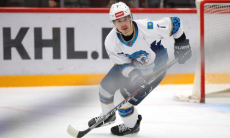 «Барыс» крупно проиграл «Авангарду» в чемпионате КХЛ