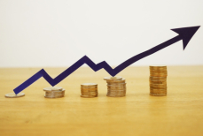 Почему государство РК не вмешивается в тарифы на такси и перевозки