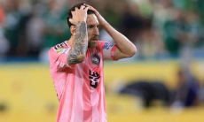 Жена Месси удивила подарком на его 38-летие. Фото