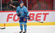 Стала известна зарплата бывшего форварда «Барыса» в новом клубе КХЛ