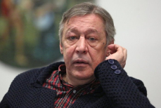 Стало известно, от чего отказался Михаил Ефремов после выхода из колонии