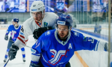 Опытный хоккеист продлил контракт с «Торпедо»