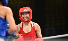 Разгромом закончился бой Назым Кызайбай на старте домашнего Кубка мира