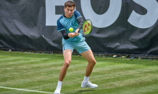 Разгромом закончился исторический матч казахстанца на Уимблдоне-2025