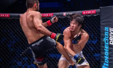 Жалгас Жумагулов похвалился «стальными яйцами»