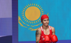 Казахстан победил Узбекистан в бою за медаль Кубка мира по боксу