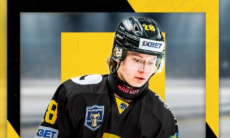 «Сарыарка» официально сохранила 19-летнего хоккеиста