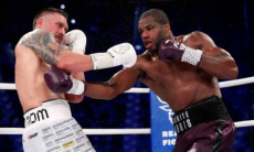 Дюбуа «отдали» победу в реванше с Усиком