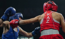 Тотальным разгромом закончился бой Казахстана за медаль Кубка мира по боксу