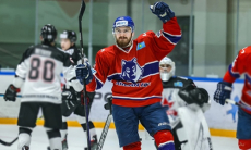 Защитник-бомбардир продлил контракт с казахстанским клубом