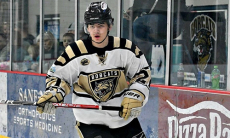 Воспитанник казахстанского хоккея подписал контракт с американским клубом